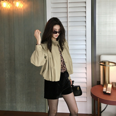 AloneSavor龙喜儿 简洁利落收褶短款外套微阔立领一字斜插袋R056