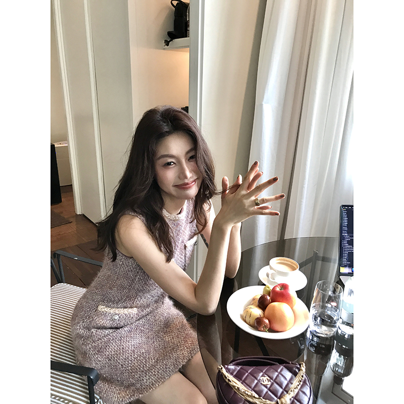 Alone Savor龙喜儿 秋季小香风粗花毛呢口袋背心连衣裙女C406
