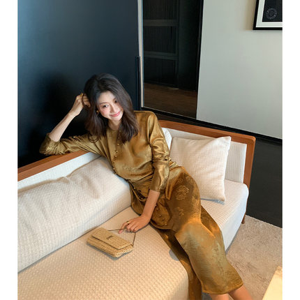 Alone Savor龙喜儿 新中式提花连衣裙女士捏褶收腰醋酸长裙Z793