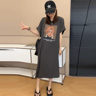 纯棉孕妇哺乳T恤中长款连衣裙夏季高级感时尚过膝辣妈外穿喂奶衣