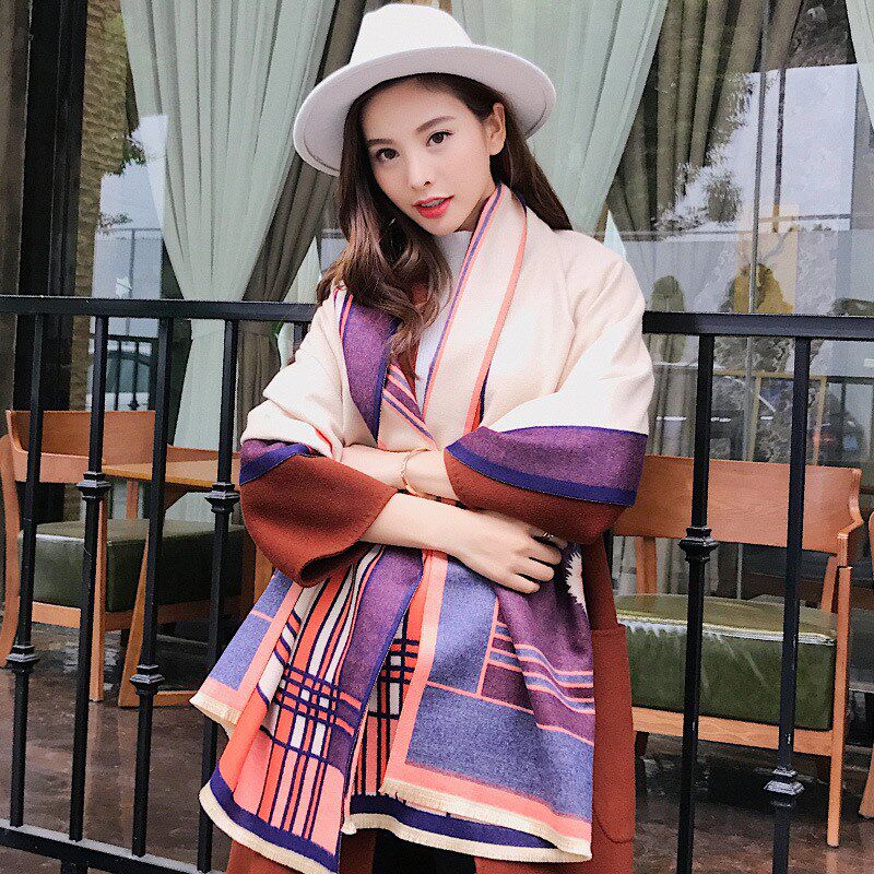 新款围巾女冬季韩版 条纹流苏围巾披肩韩国加厚秋冬保暖长款