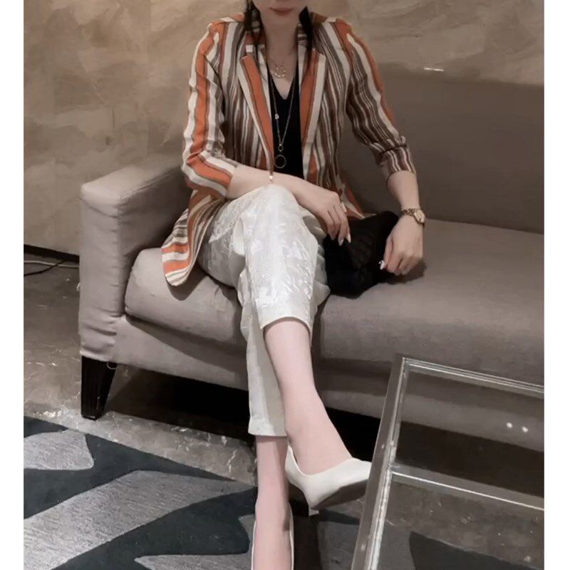 2023夏季新款橘色条纹西服女西装