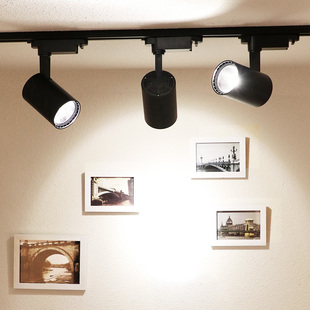 三色变光射灯免接线免打孔粘贴式带开关插座直播补光背景墙轨道灯