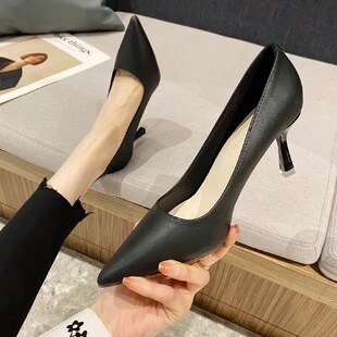 百搭气质裸色尖头浅口低细跟单鞋 女黑色职业新款 3cm 小高跟鞋 法式