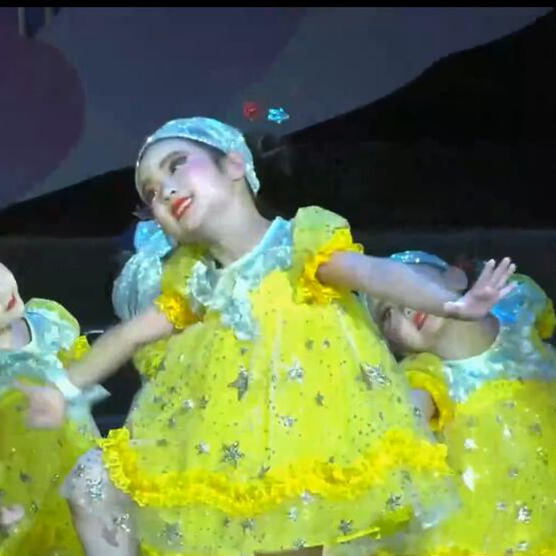 六一儿童演出服幼儿舞台表演服女童可爱纱裙我们都是小星星蓬蓬裙