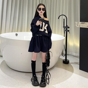 女童韩系穿搭套装2025新款女孩洋气时髦春装甜美卫衣百Z褶裙两件