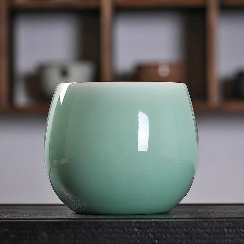 青瓷主人杯大号单杯龙泉功夫茶具品茗杯陶瓷手捧杯泡茶待客杯家用