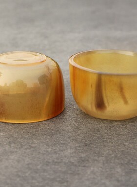 天然黄牛角碗 牛角洒杯子 特色文玩工艺品 小迷你洒杯 珍藏品