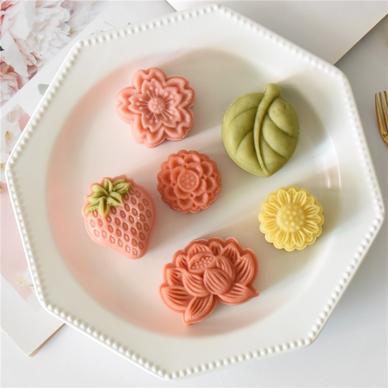 包邮50g樱花冰皮月饼模具绿豆糕广式花桃山宝宝辅食甜品烘焙模具