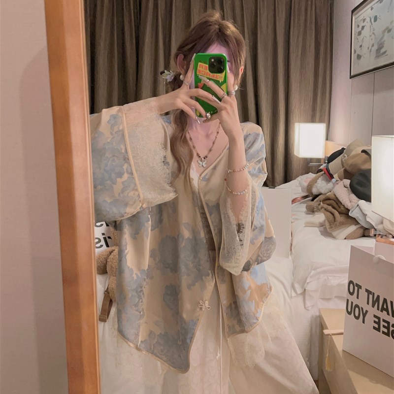 Yukiss 新中式缎面盘扣蕾丝外套女夏宽松舒适透气高级感长袖上衣