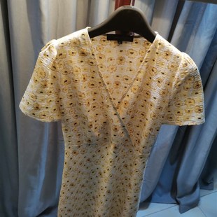 法式复古柠檬黄茶歇裙女夏季小清新v领显瘦中长款修身显瘦连衣裙