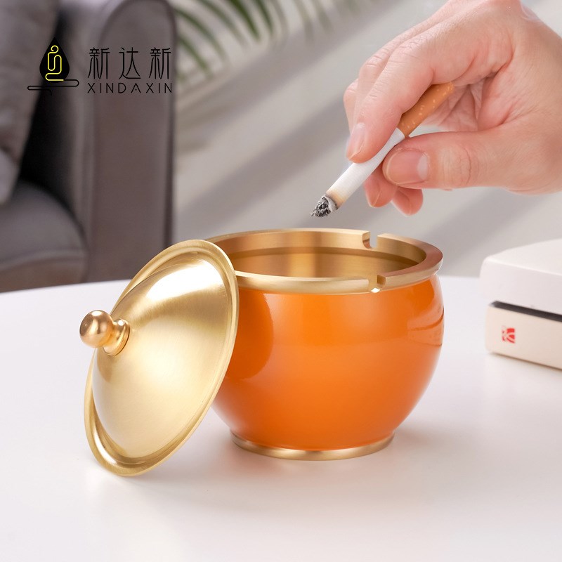 黄铜烟灰缸带盖家用创意个性复古烟碟客厅茶几防飞灰欧式