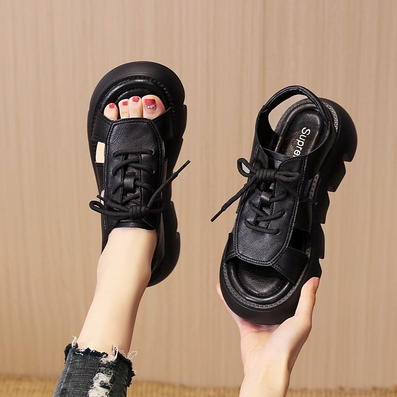 真皮厚底凉鞋女夏2024新款时尚鱼嘴软底外穿松糕底沙滩凉鞋小码34