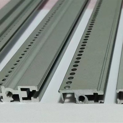 铝合金型材 机箱42孔 63孔 84孔 铝合金中梁 横梁 前梁 后梁