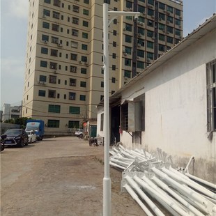 深圳监控立杆3米3.5米4米5米6米不锈钢球机支架枪机镀锌钢管横臂