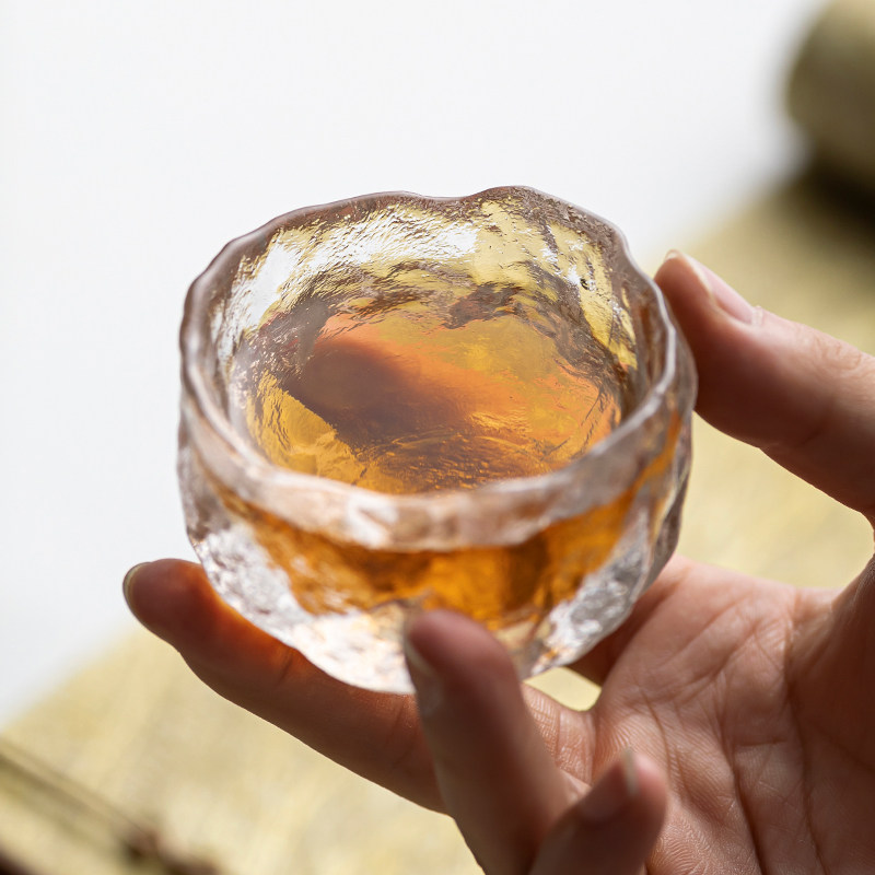 草木祠 古法冰冻烧玻璃品茗杯耐热小茶杯日式清酒杯烧酒杯琉璃杯图片