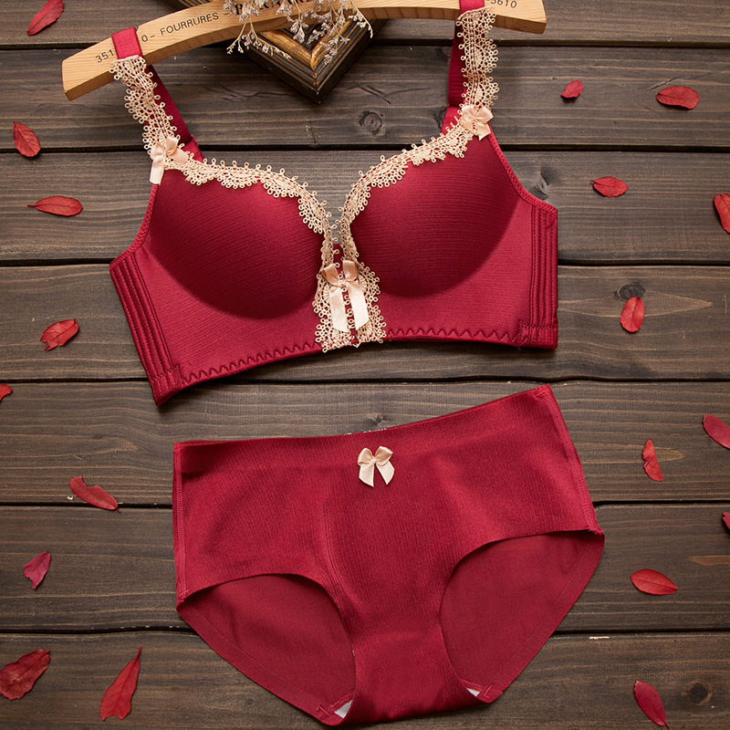 幸福无痕狐狸宫廷横拉丝女士文胸厚聚拢无钢圈收副乳内衣女本命年