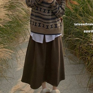 棕色复古半裙大码梨型身材胖mm穿搭显瘦遮肚子a字毛呢半身裙秋冬