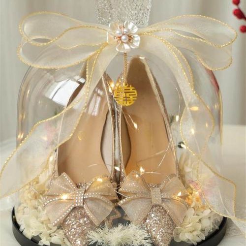 婚鞋盒展示盘婚鞋鞋盒diy摆台 鞋盒子带锁圈游戏道具接亲小水晶