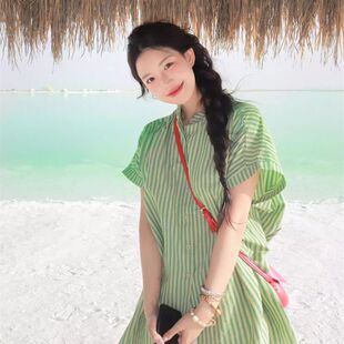 欢简韵复古绿色条纹短袖衬衫女夏季新款设计感小众宽松中长款上衣