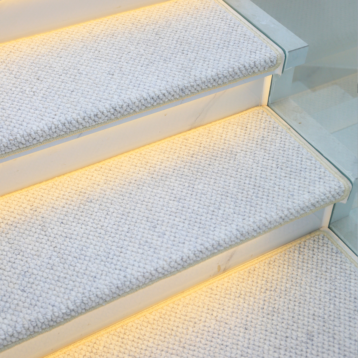 爱百家新西兰羊毛地毯地垫实木制大理石免胶自粘楼梯防滑踏步垫