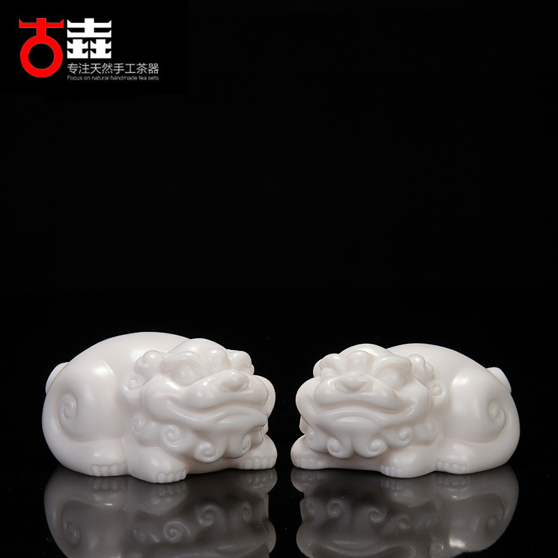 古垚/陈清宜手工德化白瓷t茶宠功夫茶具配件建白瓷貔貅/貔貅茶宠