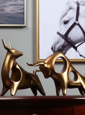 简约现代招财牛小摆件玄关客厅书柜办公室桌面家居酒柜装饰品创意