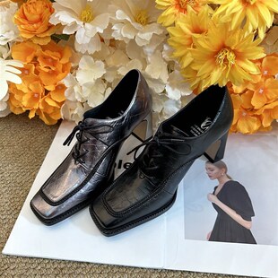 气质真皮爆裂纹方头粗跟系带深口显瘦软面高跟鞋 浩家正品 带金标