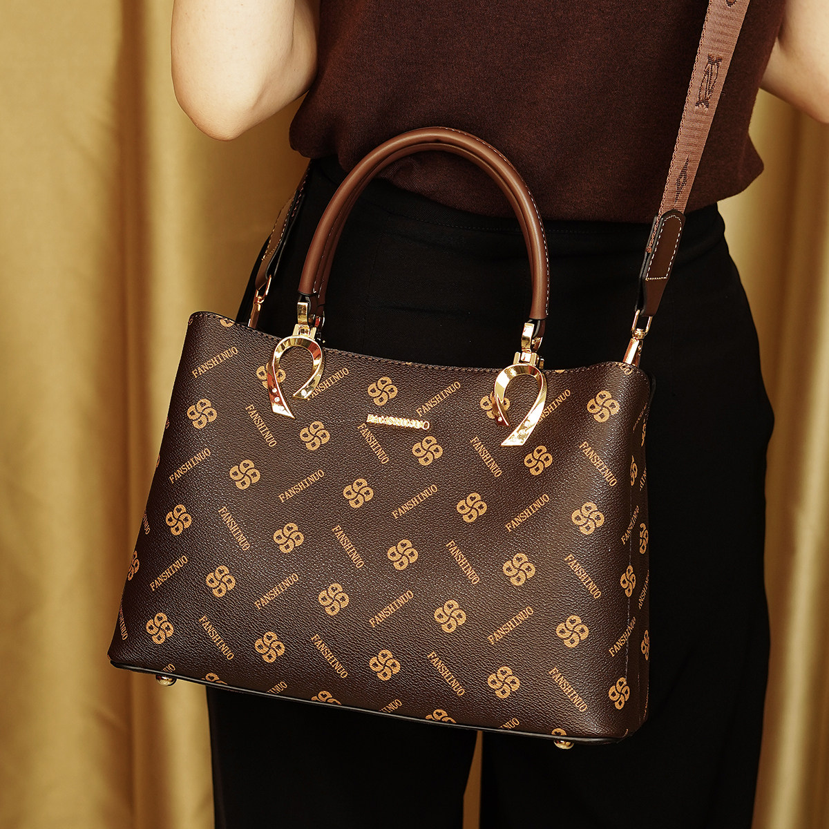 通勤包包女包2024新款中年女士妈妈时尚百搭手提大容量单肩斜挎包,箱包皮具/热销女包/男包,通用款女包,淘宝优惠券,粉丝福利购,淘宝优惠卷