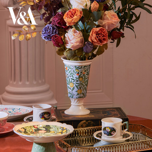 VA博物馆高足花器花瓶陶瓷摆件轻奢高级复古设计感插花生日礼物