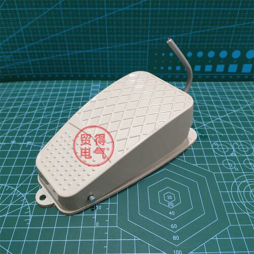 FS-2 FS-3铝壳脚踩开关脚踏开关带线行程开关微动