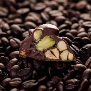 现货迪拜代购Patchi芭驰多颗开心果夹心巧克力250g礼（代可可脂）