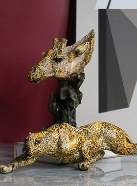 新款创意炫彩豹子动物树脂工艺品摆件家居L客厅桌面电视柜装饰礼