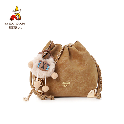稻草人秋冬新款链条抽绳水桶包