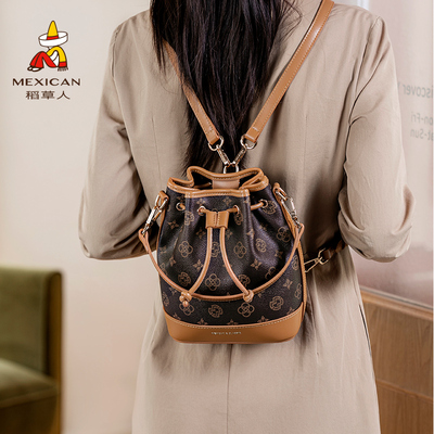 稻草人新款老花双肩包水桶包