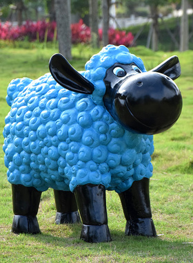 户外动物摆件卡通绵羊雕塑商场游乐场幼儿园布置装饰美陈落地摆件