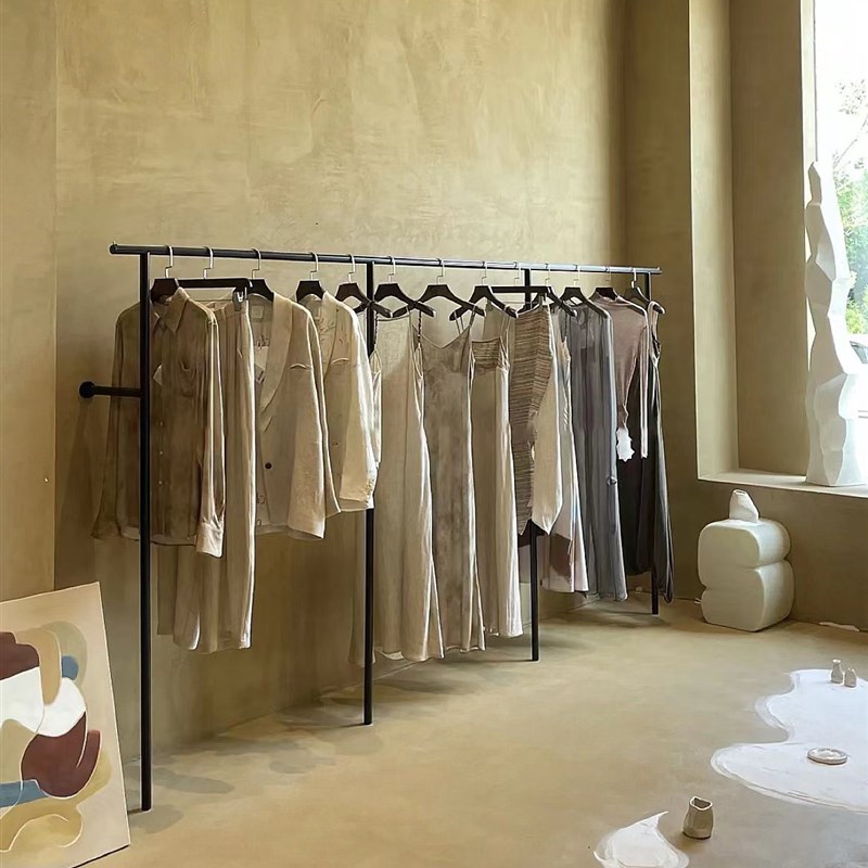 男女装店现代简约上墙展示架黑色落地式挂衣架陈列架服装店货架