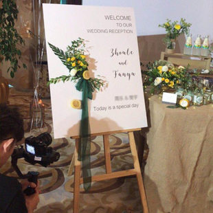 婚庆道具木质迎宾牌展示架户外婚礼支架创意引导牌婚纱照片木架