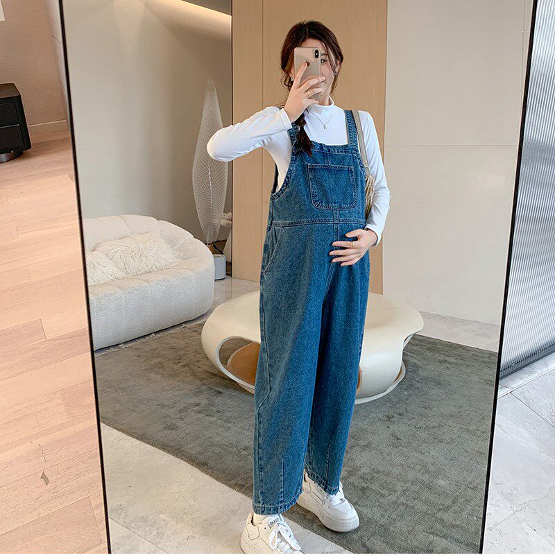 孕妇牛仔背带裤套装春秋款女2024新款洋气减龄秋季小个子孕妇裤