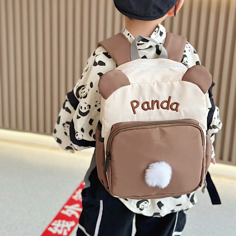 宝宝幼儿园书包2023新款卡通中班双肩包男孩外出可爱背包轻便减负