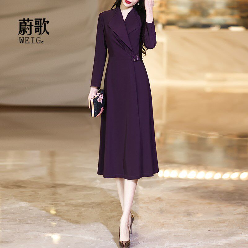 紫色西装连衣裙女2025春秋端庄大气正式场合通勤修身显瘦中长裙子