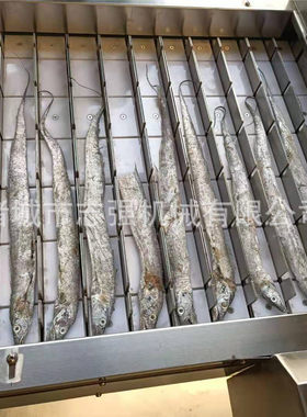 志强定制加工鲜带鱼切段机 烟台五香酥鱼罐头加工设备 刀鱼切段机