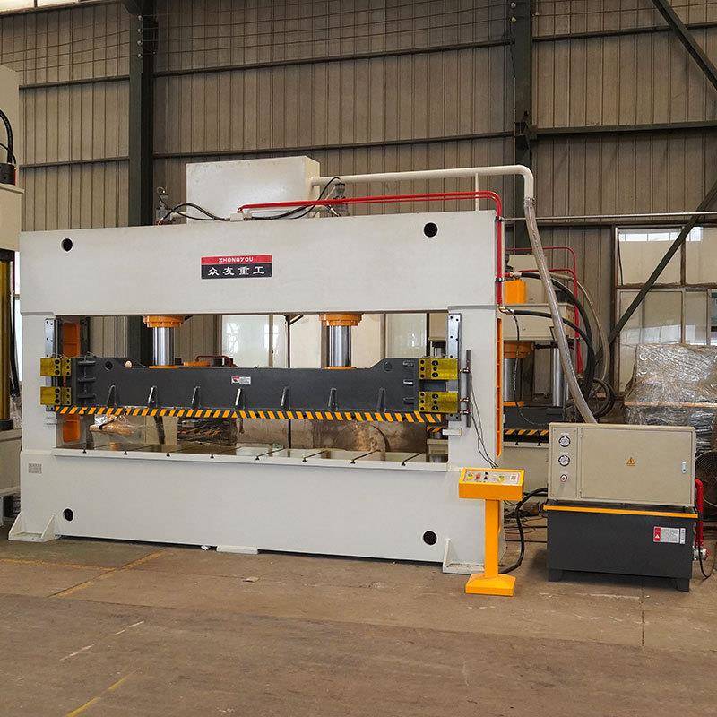 200吨框式液压机冷藏柜钣金件冲孔加铆钉压力机金属冲压油压机