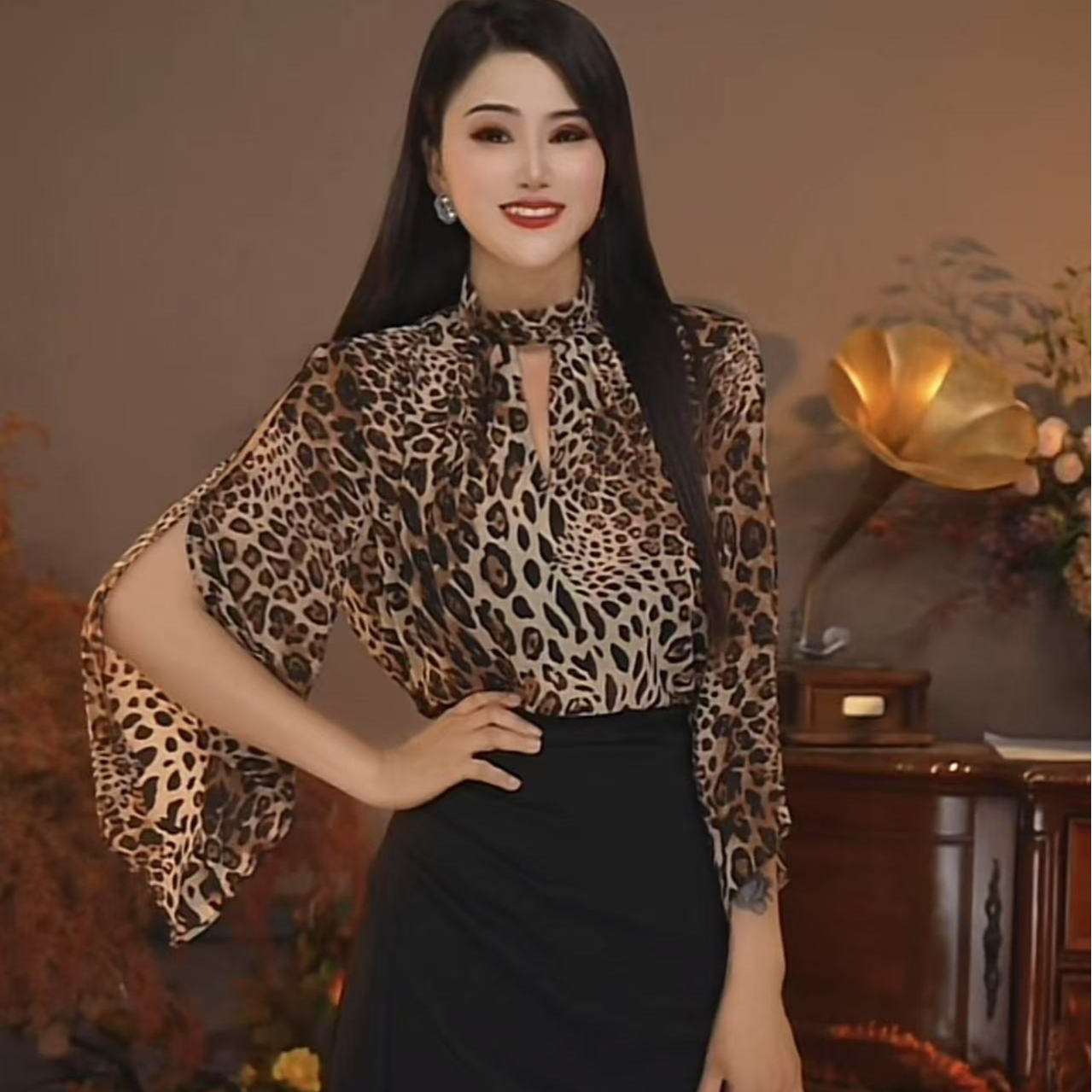 吴1330依夏季设计感修身显瘦透视七分袖衬衫女半高领雪纺打底衫