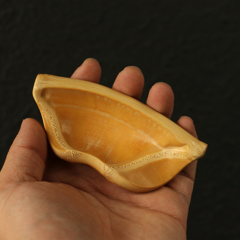 精品纯手工精磨天然龟背形龟甲竹手把件竹雕小茶则竹把玩小茶荷