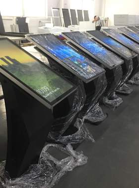 万马32寸卧式触摸一体机 竖挂电容屏 全黑色 window10英文专业版