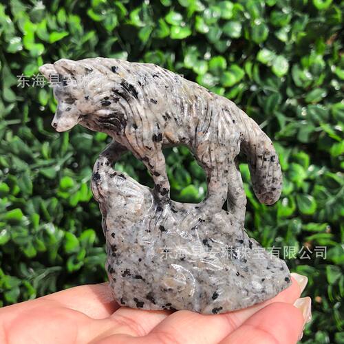 批发天然水晶火焰石7.5CM狼水晶动物仿真收藏摆件水晶原石雕刻