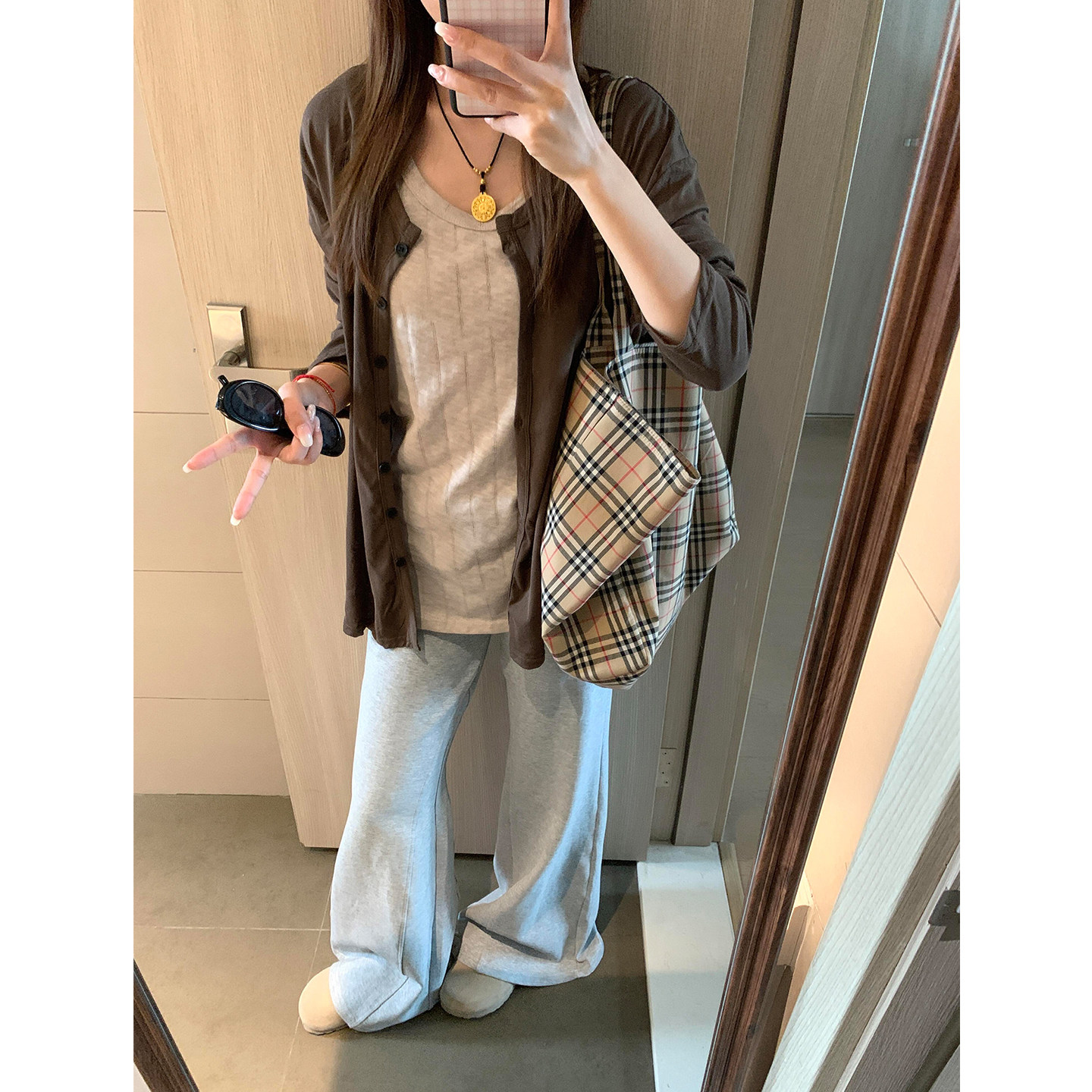 复古风吊带背心搭软糯叠穿针织开衫外套女慵懒感减龄百搭上衣套装,女装/女士精品,时尚套装,淘宝优惠券,粉丝福利购,淘宝优惠卷