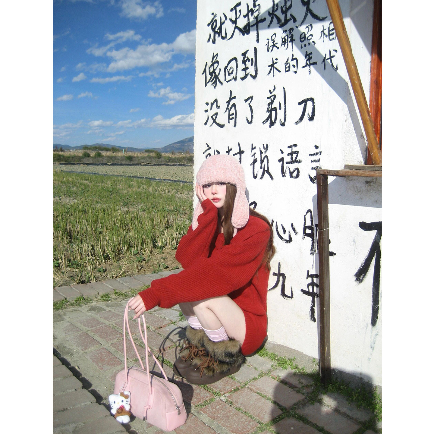 温柔甜美风大翻领软糯短款牛角扣毛衣外套女红色高腰针织短裤套装,女装/女士精品,时尚套装,淘宝优惠券,粉丝福利购,淘宝优惠卷