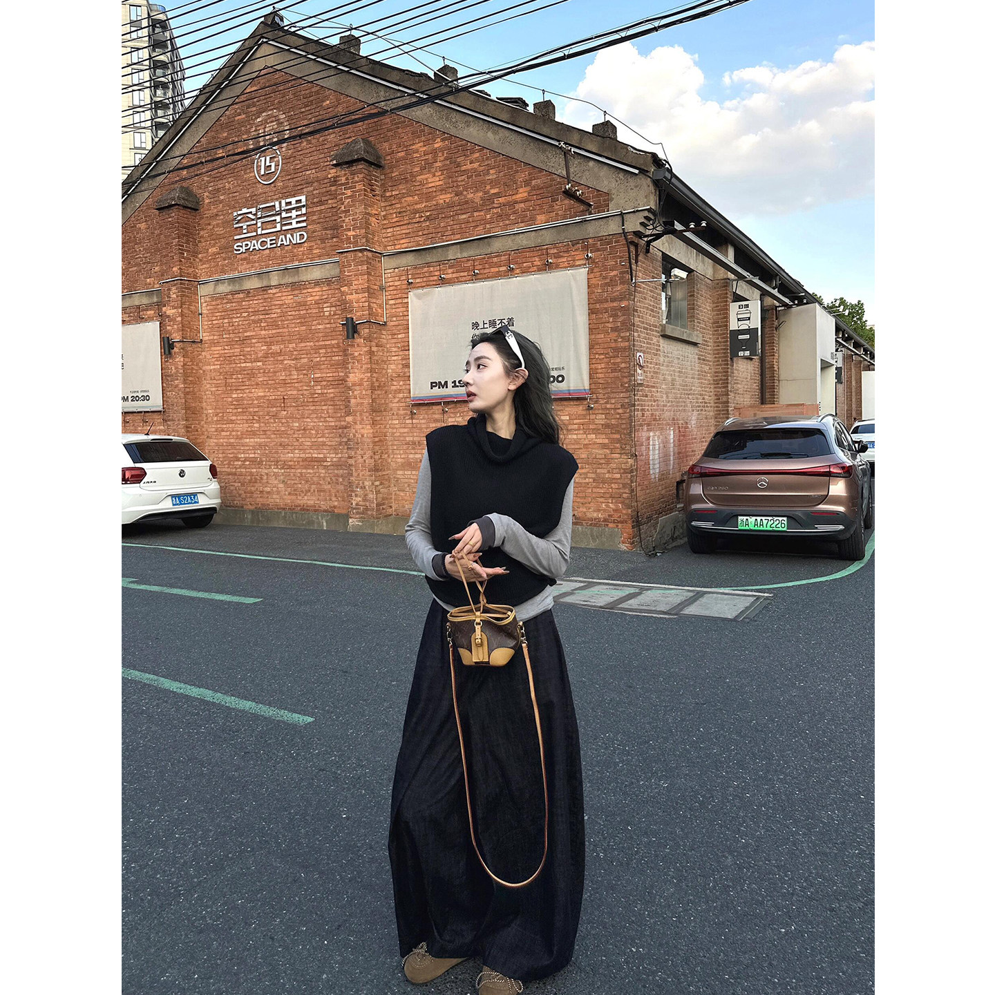 韩系松弛感叠穿两件套女宽松显瘦黑色针织马甲背心长袖打底衫T恤,女装/女士精品,时尚套装,淘宝优惠券,粉丝福利购,淘宝优惠卷